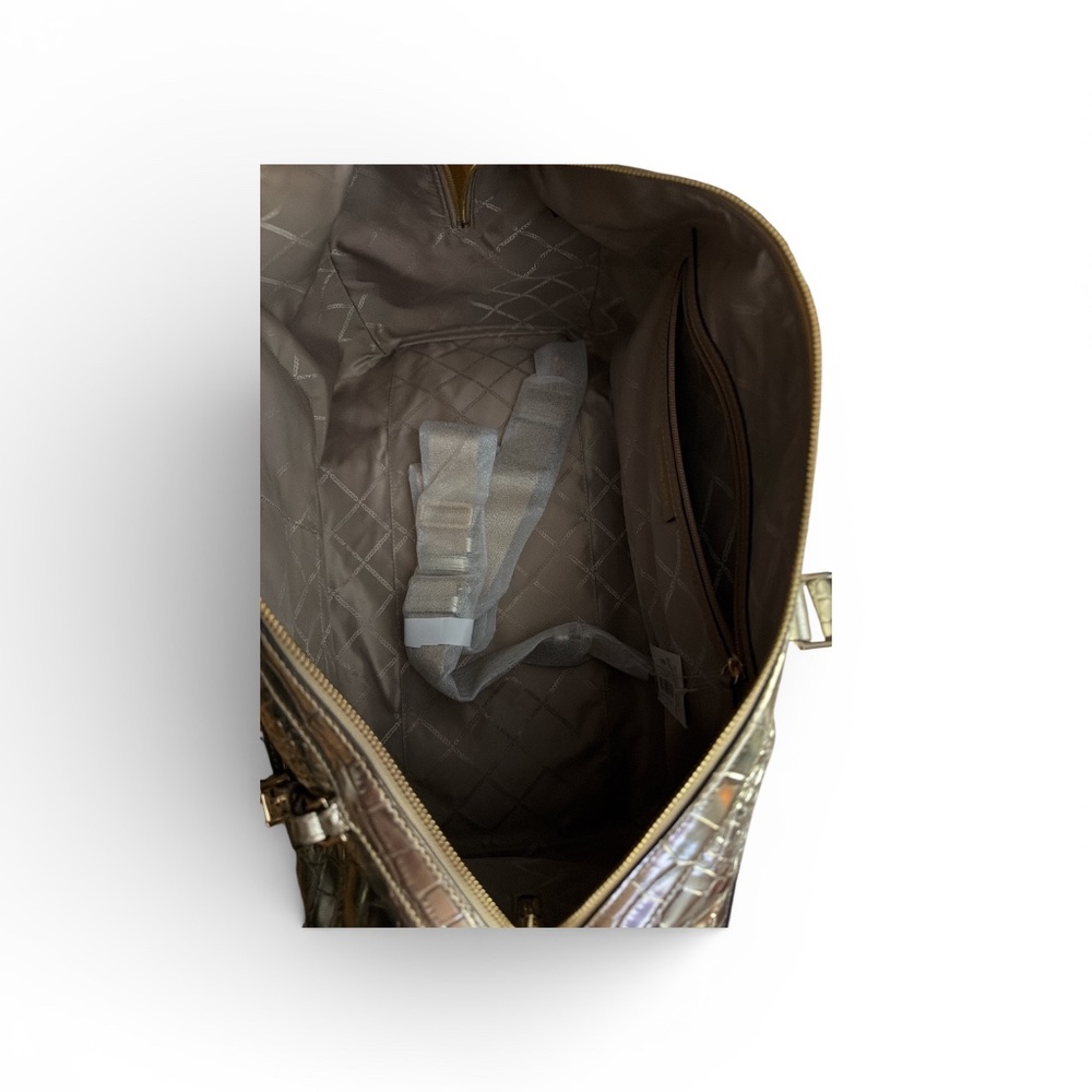 Michael Kors Bedford  Extra-Large Metallic Crocodile Embossed Leather Weekender - Picture 3 of 3